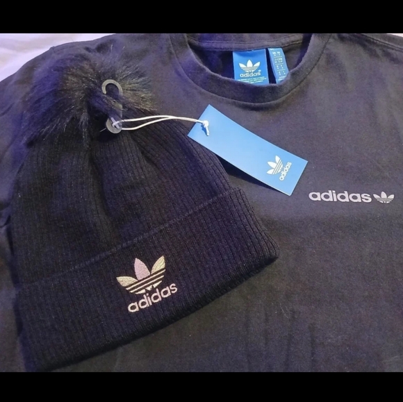 NWT Adidas Pom Pom Beanie And T-Shirt! - Picture 2 of 4